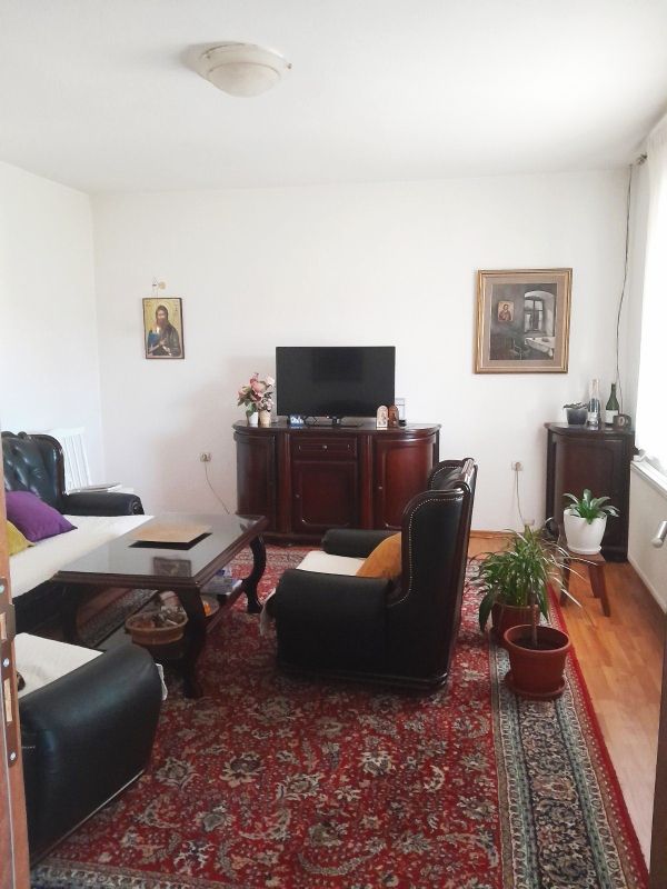 Casa en Nikšić, Montenegro, 166 m² - imagen 9