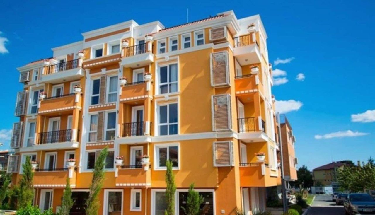 Apartamento en Ravda, Bulgaria, 72 m² - imagen 1