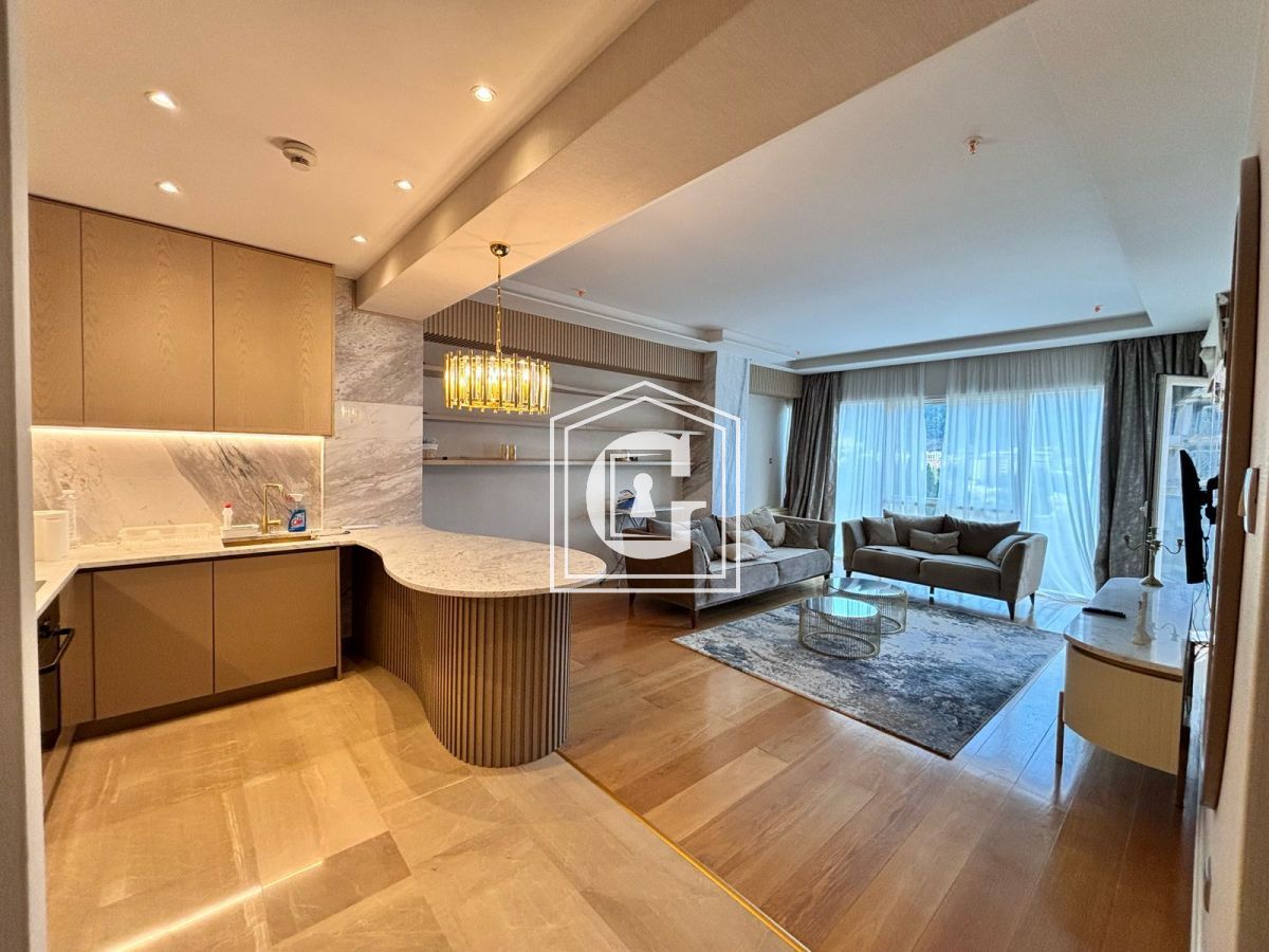 Apartment in Budva, Montenegro, 87 m² - picture 1