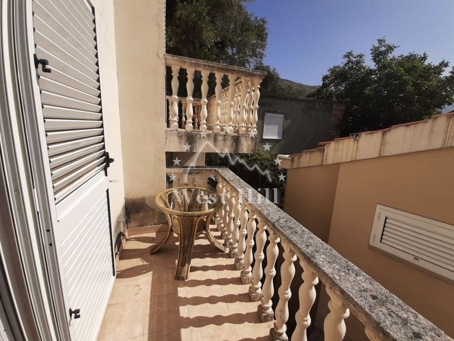 Haus in Petrovac, Montenegro, 273 m² - Foto 8