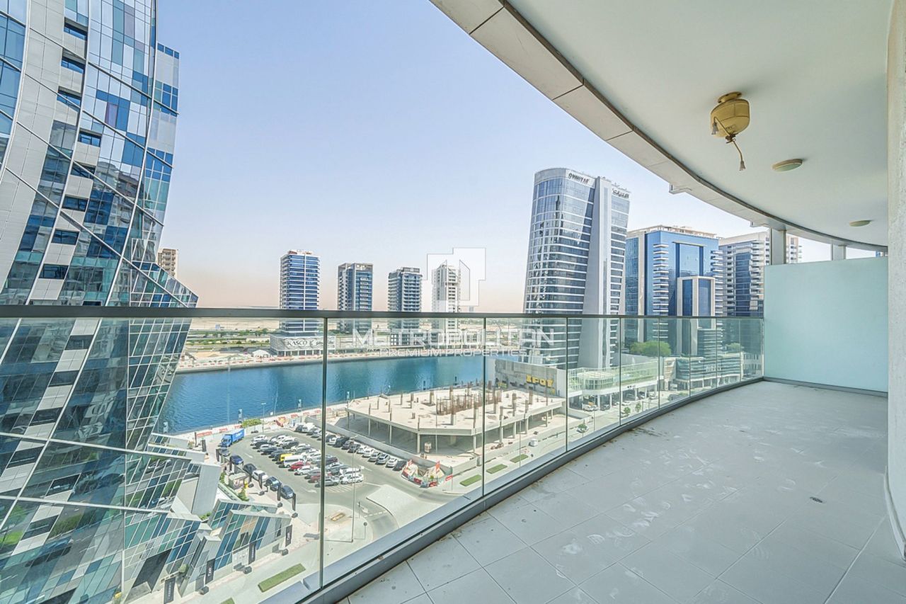 Apartamento en Dubái, EAU, 149 m² - imagen 1