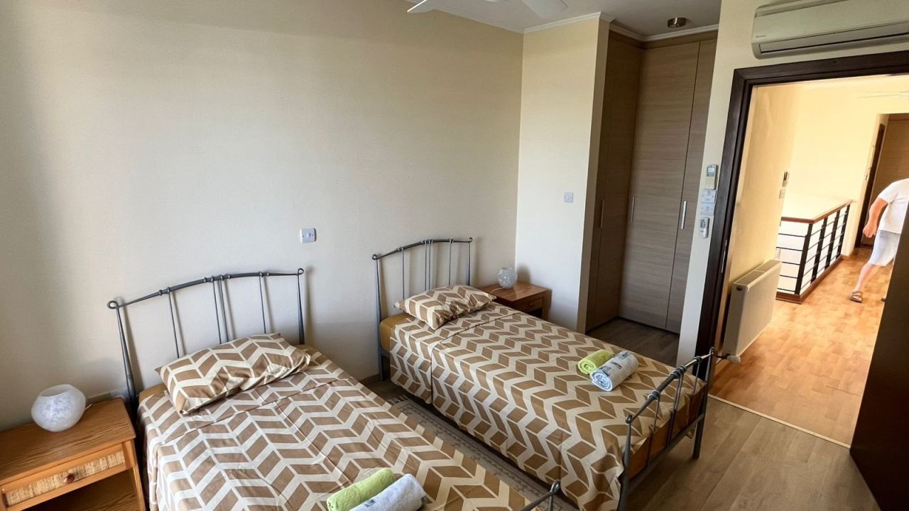 Casa a Paphos, Cipro, 242 m² - foto 13