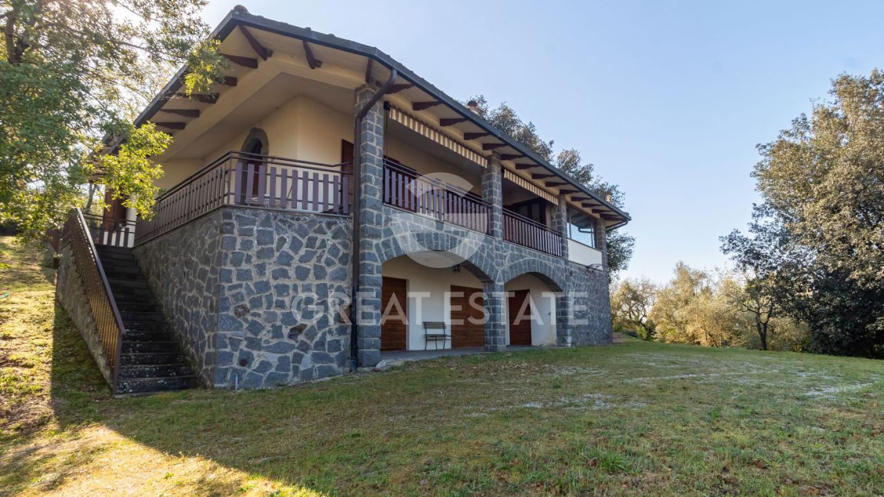House in Baschi, Italy, 312.3 m² - picture 1