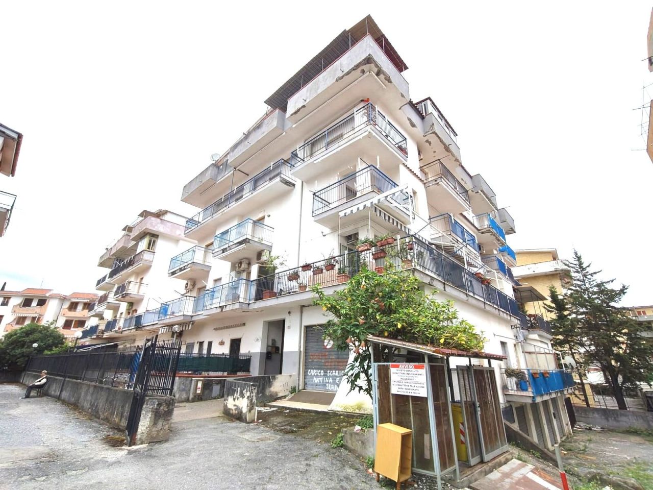 Appartement à Scalea, Italie, 70 m² - image 1
