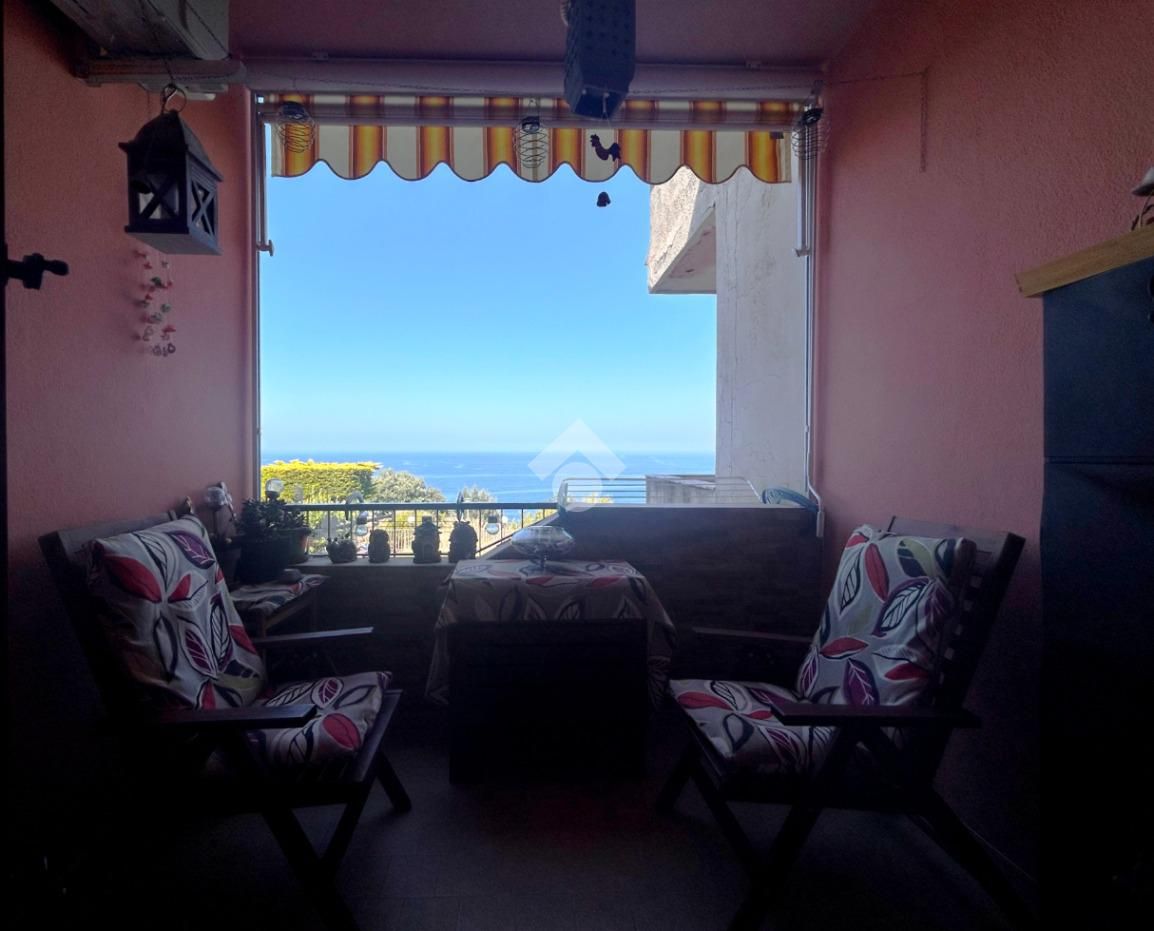 Piso en Scalea, Italia, 64 m² - imagen 1