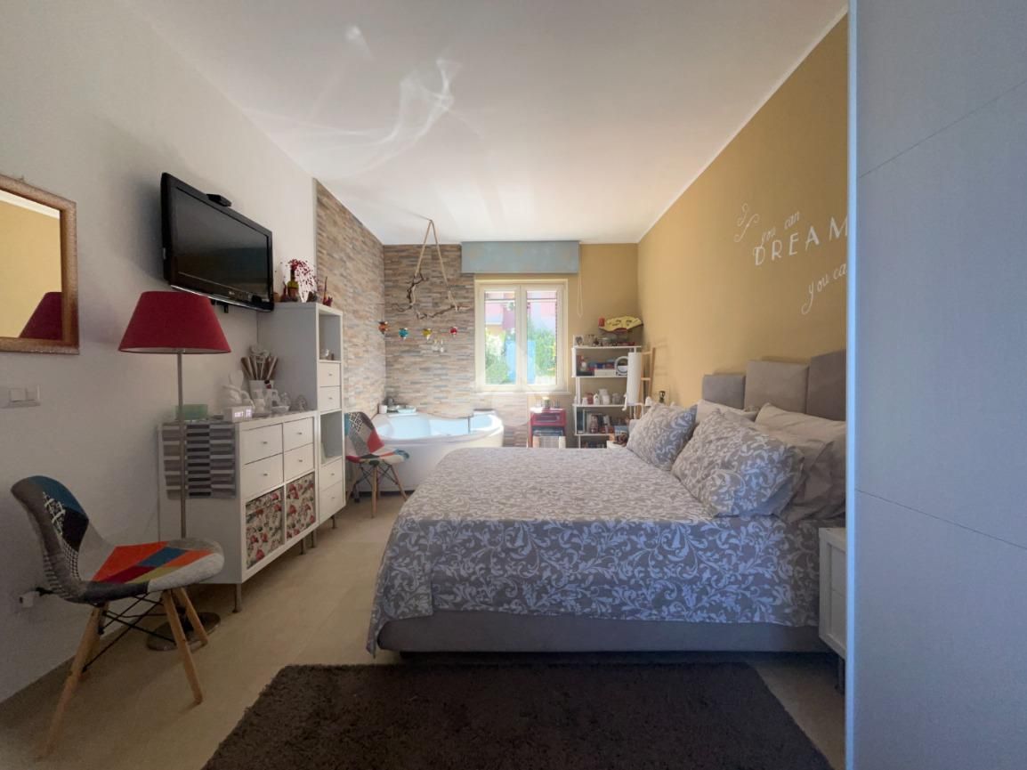 Flat in Scalea, Italy, 64 m² - picture 13