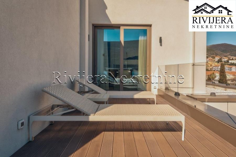 Flat in Herceg-Novi, Montenegro, 266 m² - picture 6