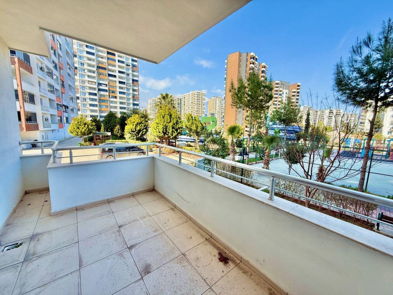 Flat in Mersin, Turkey, 135 m² - picture 1