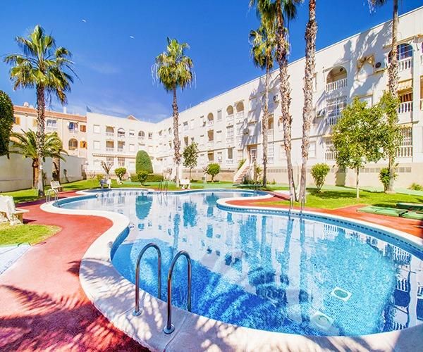 Piso en Torrevieja, España, 68 m² - imagen 1