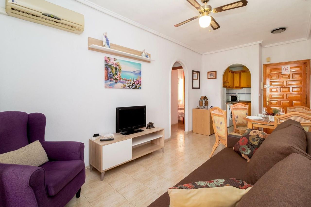 Piso en Torrevieja, España, 68 m² - imagen 14