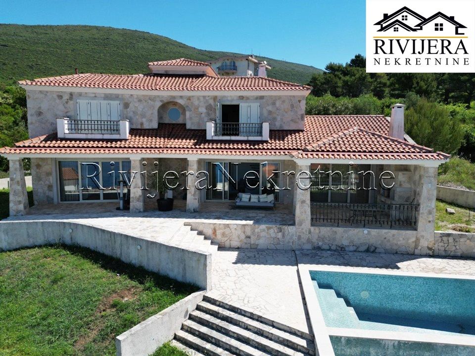 Villa in Rose, Montenegro, 228 m² - picture 6