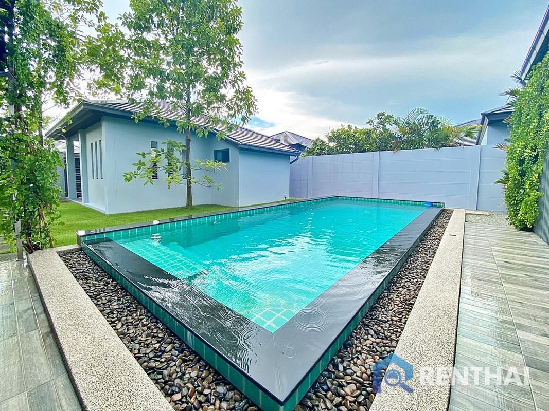 House in Pattaya, Thailand, 197 m² - picture 1