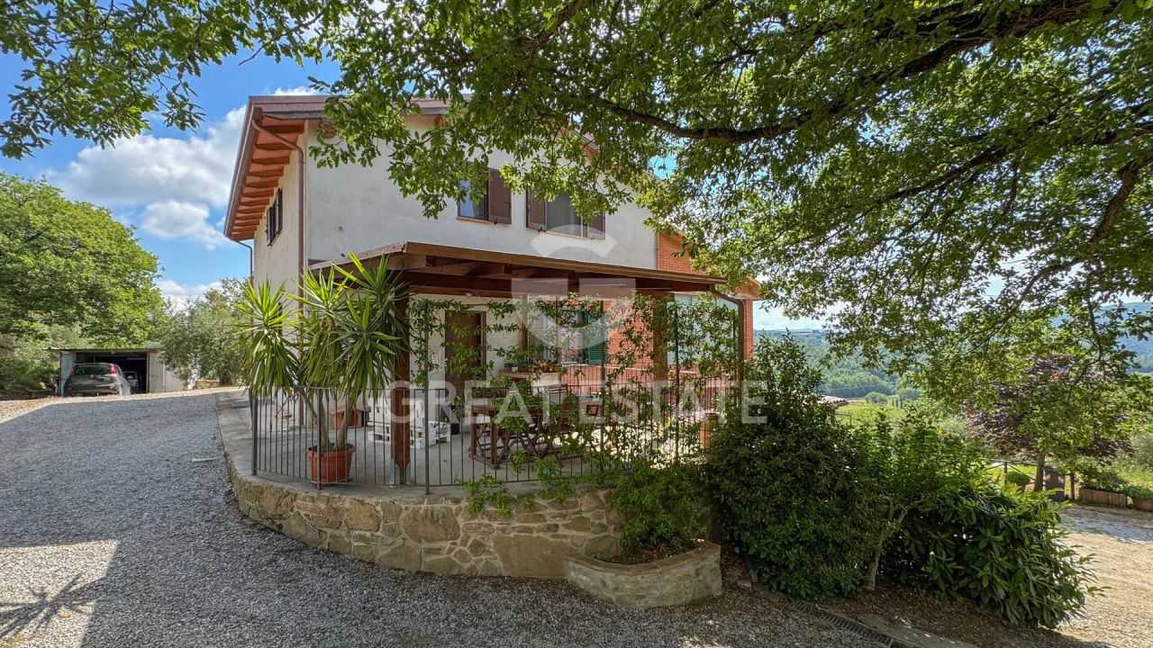 Villa en Panicale, Italia, 311.75 m² - imagen 1