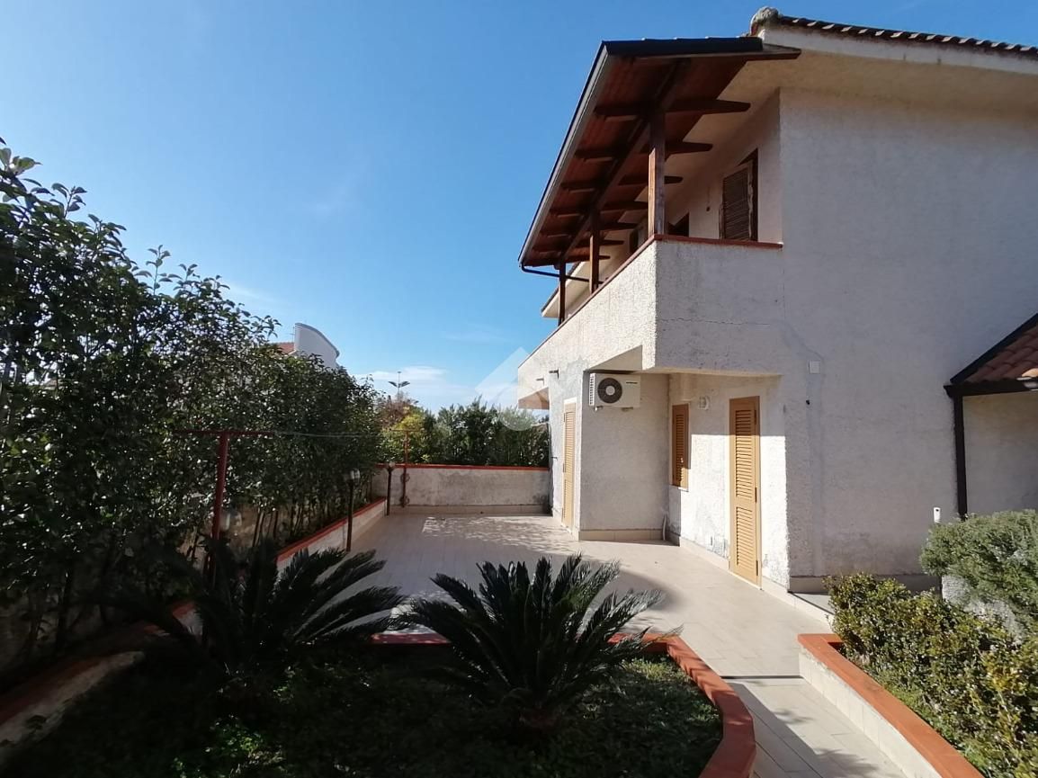 Villa en San Nicola Arcella, Italia, 129 m² - imagen 1