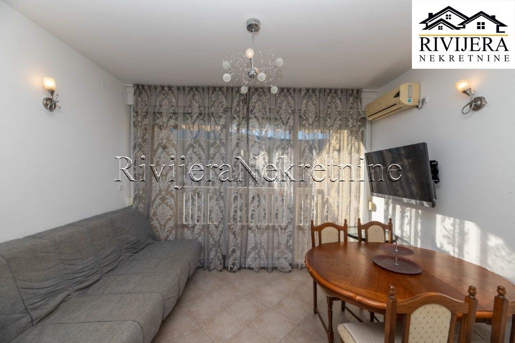 Piso en Herceg-Novi, Montenegro, 65 m² - imagen 3