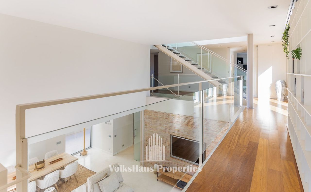 Villa en Sant Cugat del Valles, España, 688 m² - imagen 11