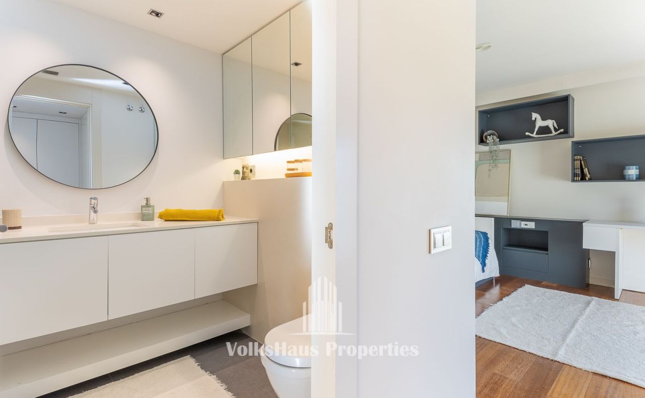 Villa en Sant Cugat del Valles, España, 688 m² - imagen 13