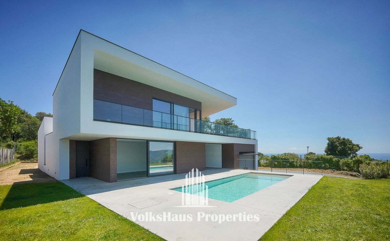 Villa à Platja D'Aro, Espagne, 381 m² - image 1
