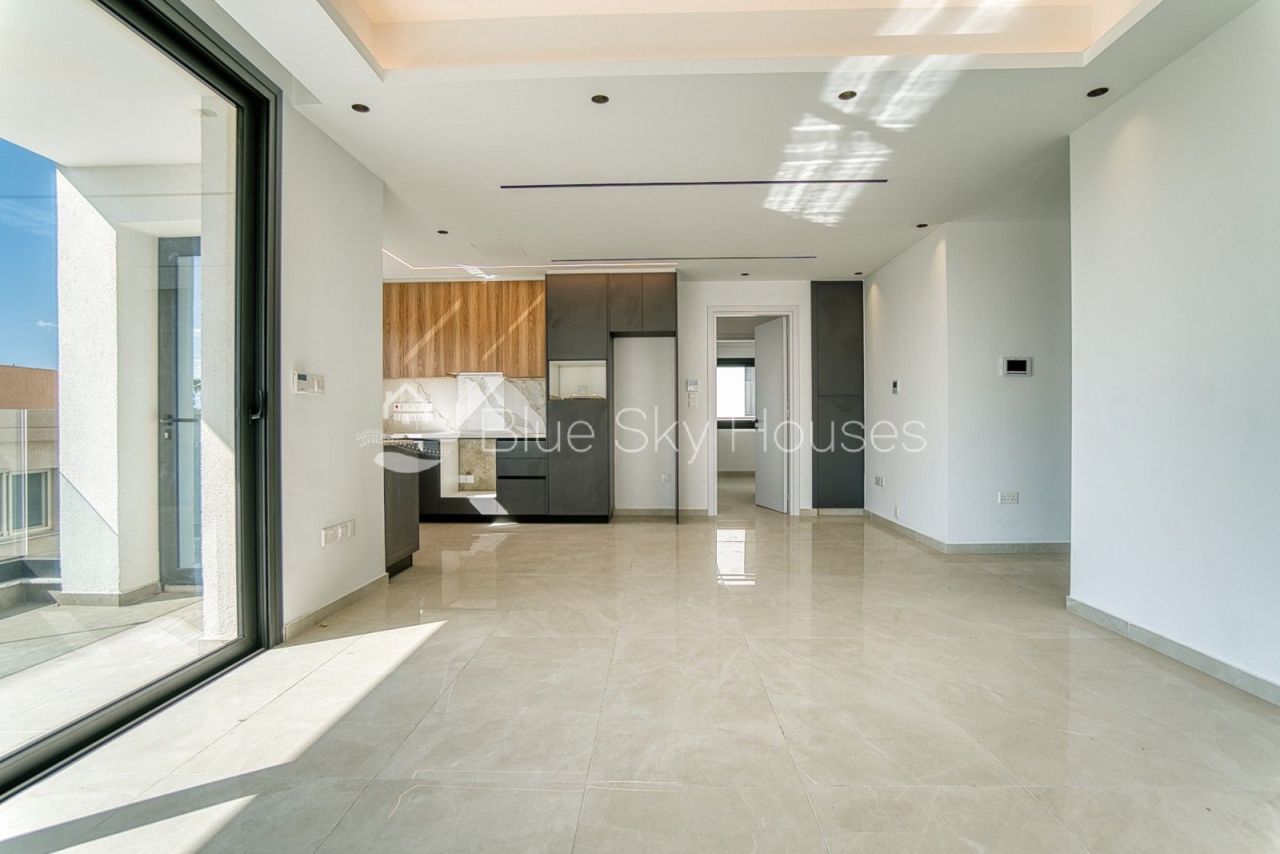 Penthouse in Limassol, Cyprus, 152 m² - picture 1