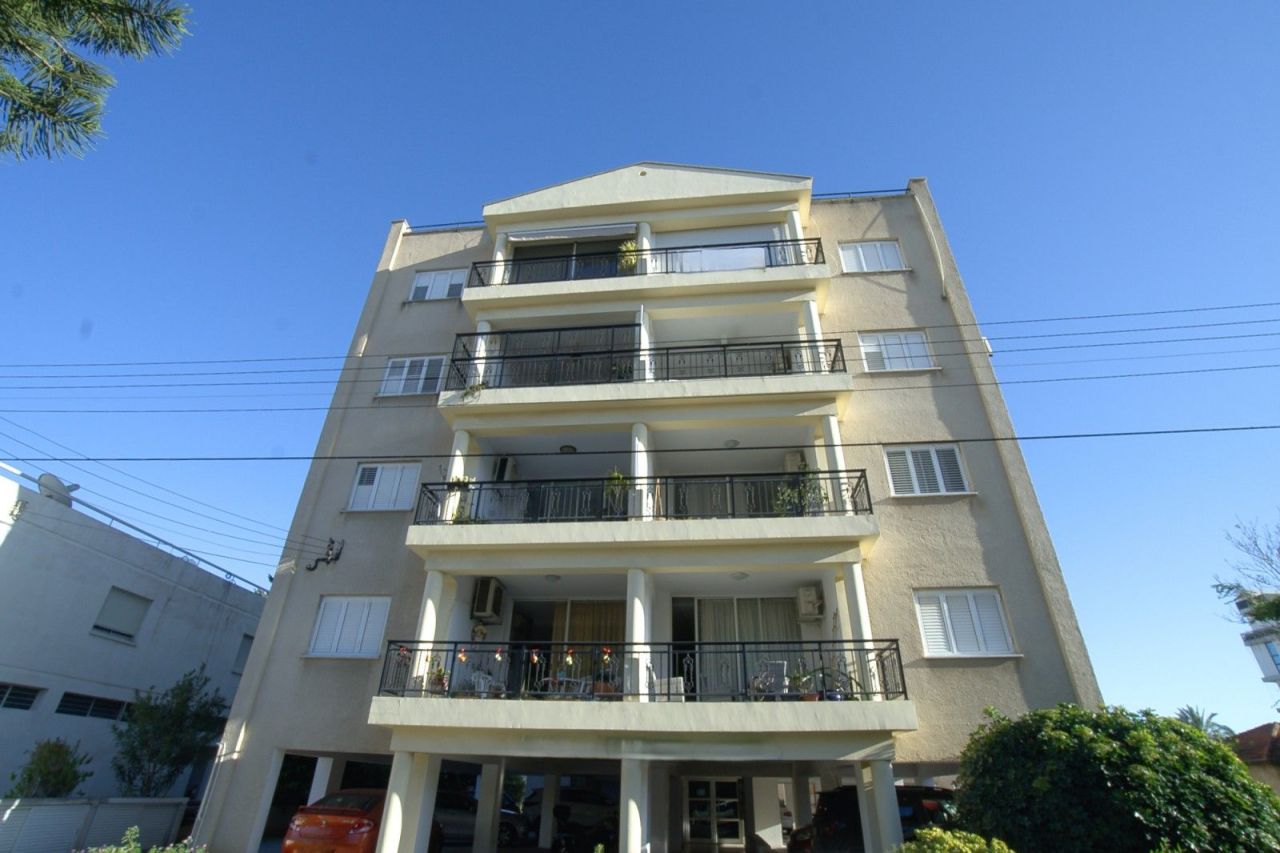 Apartamento en Limasol, Chipre, 109 m² - imagen 1