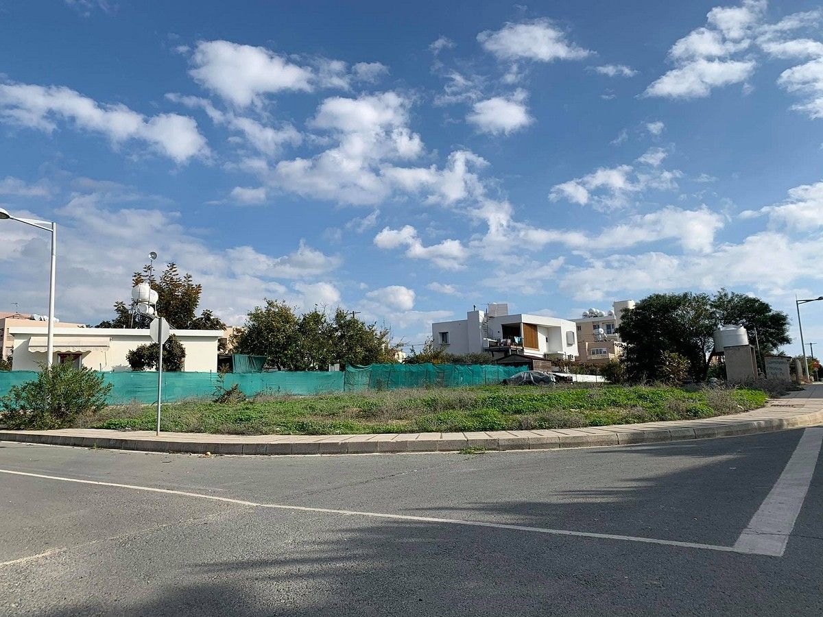 Grundstück in Paphos, Zypern, 1 101 m² - Foto 1