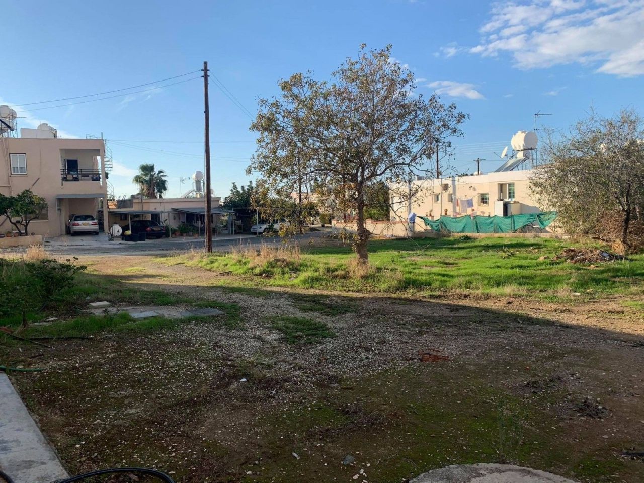 Land in Paphos, Cyprus, 1 370 m² - picture 1