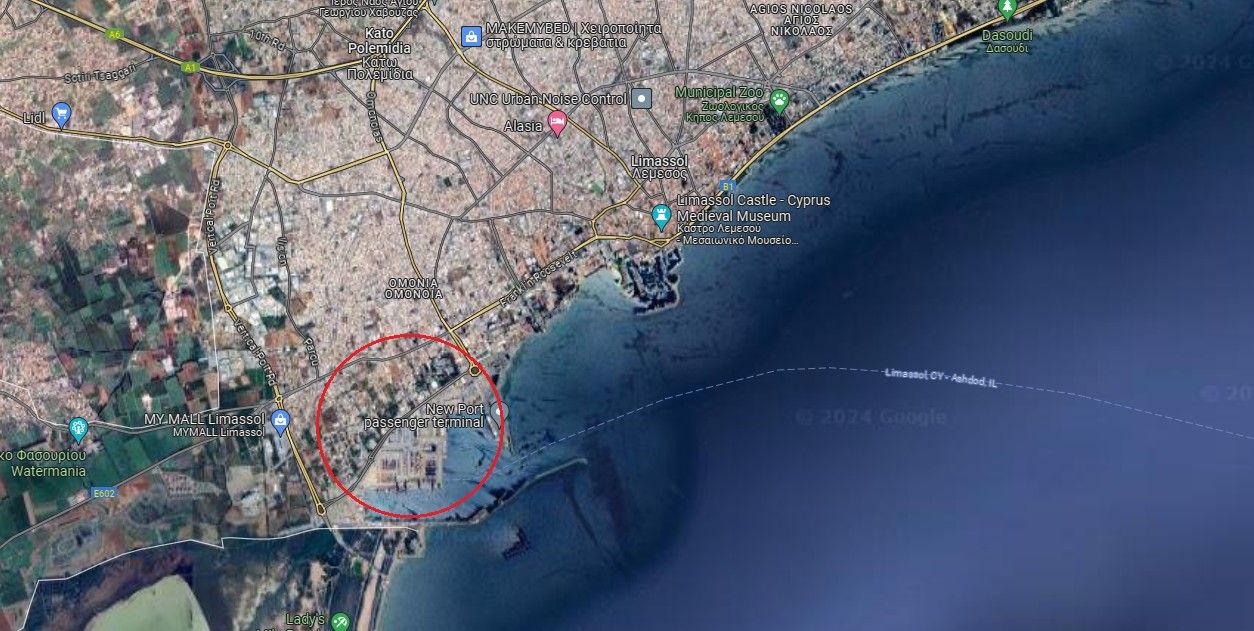 Grundstück in Limassol, Zypern, 7 599 m² - Foto 1