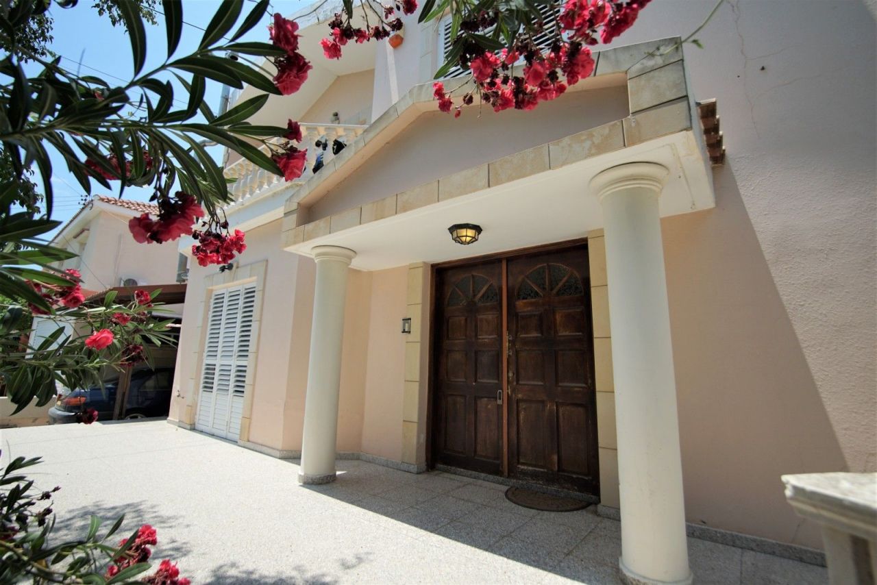Villa in Limassol, Zypern, 380 m² - Foto 1