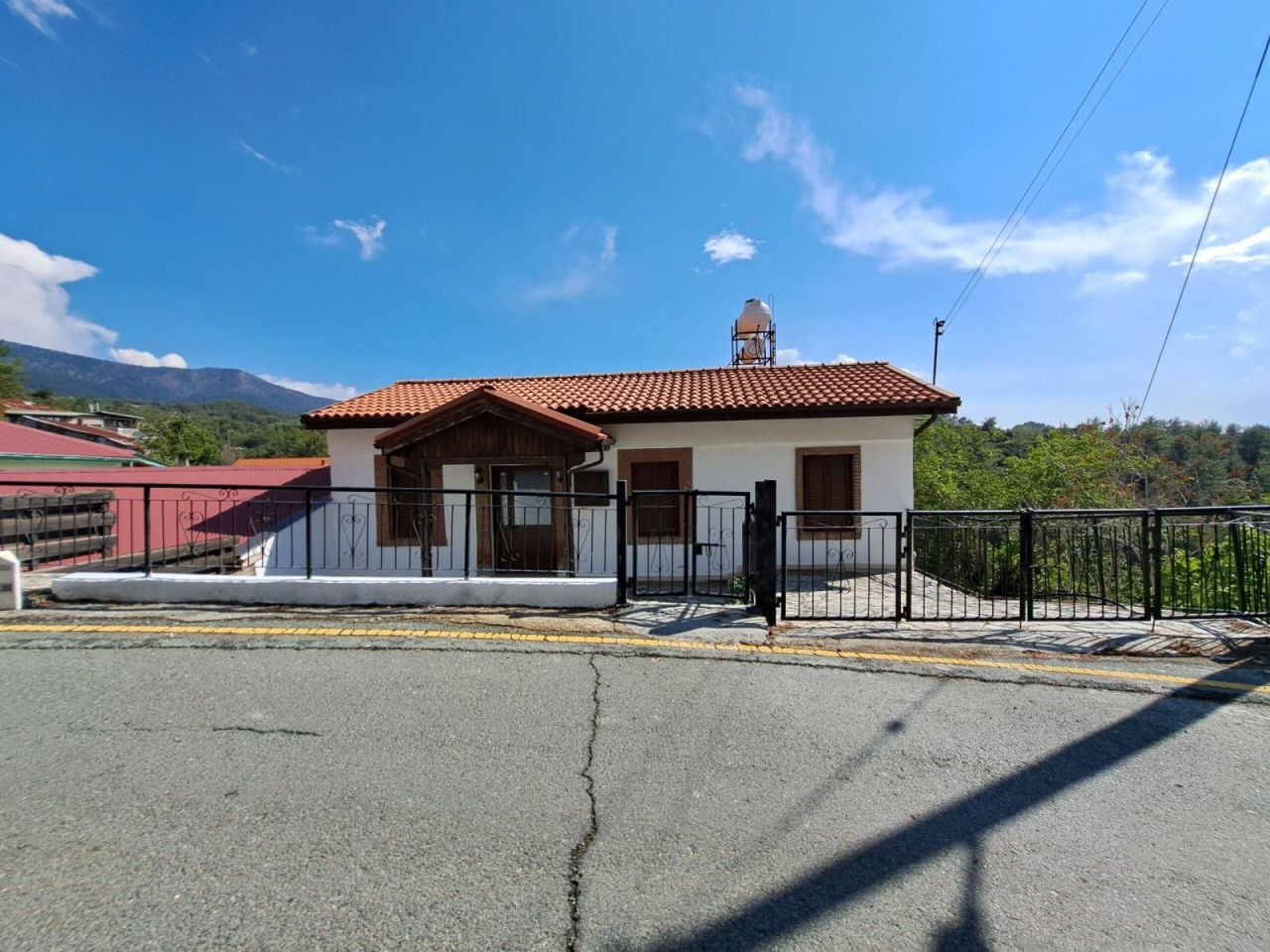 Bungalow en Limasol, Chipre, 105 m² - imagen 1