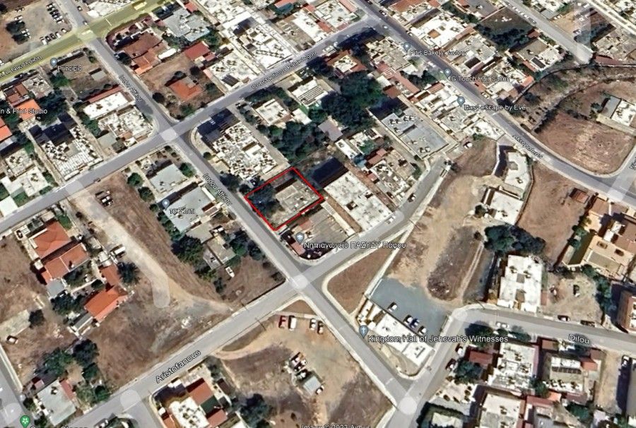 Terrain à Paphos, Chypre, 529 m² - image 1