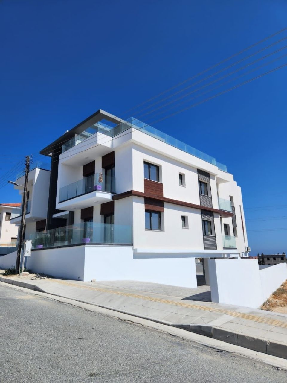 Penthouse in Larnaca, Cyprus, 78 m² - picture 1
