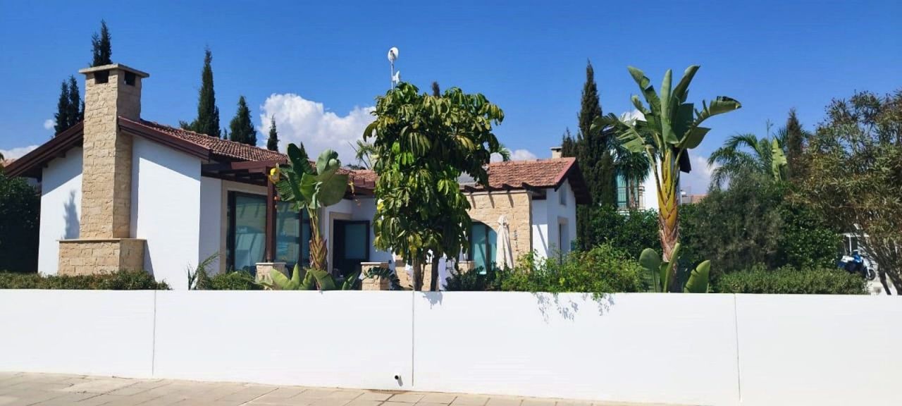 Villa en Protaras, Chipre, 123 m² - imagen 1