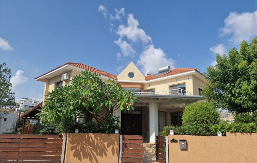 Villa in Limassol, Zypern, 495 m² - Foto 1