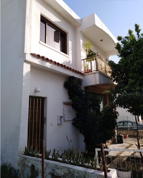Apartment in Paphos, Cyprus - picture 1