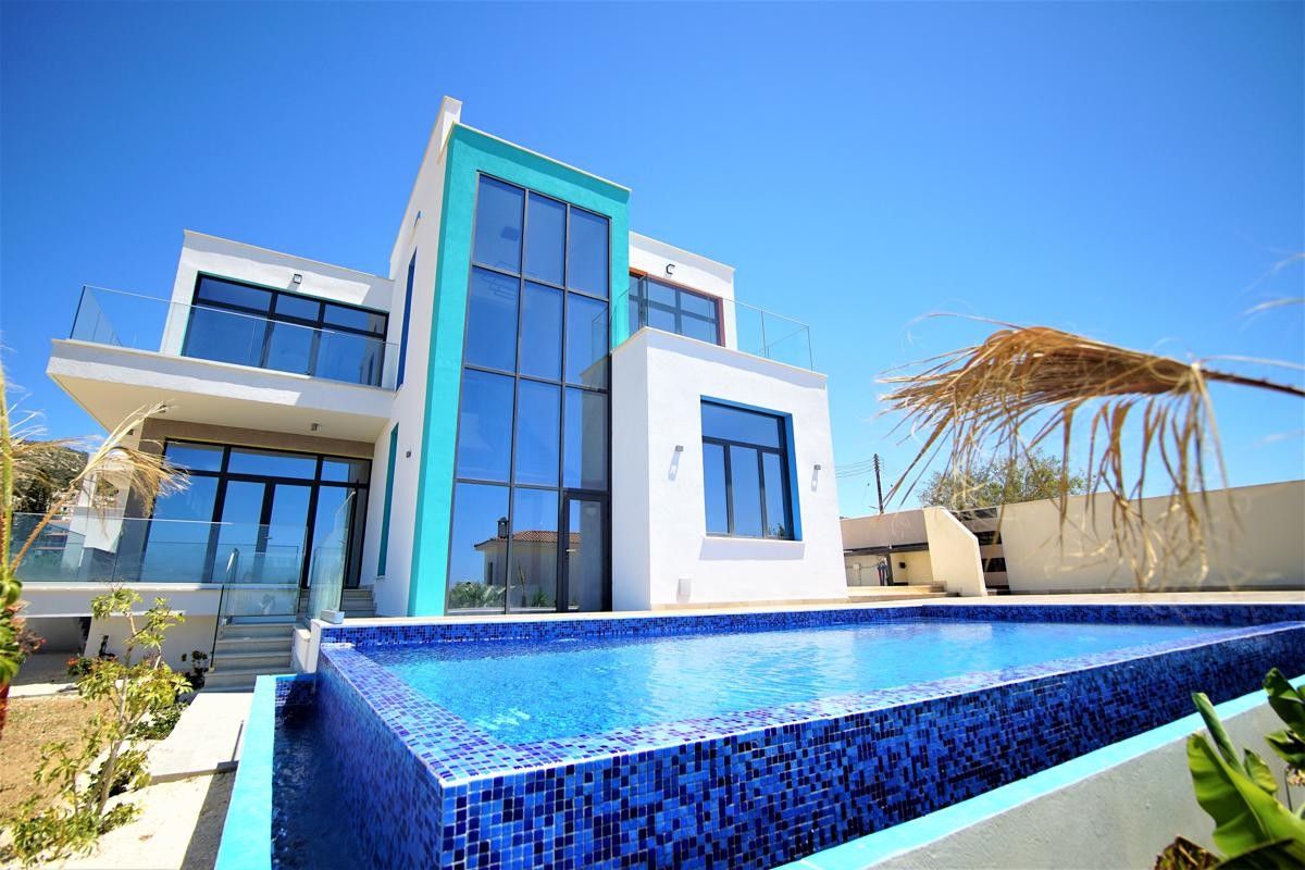 Villa a Paphos, Cipro, 270 m² - foto 1