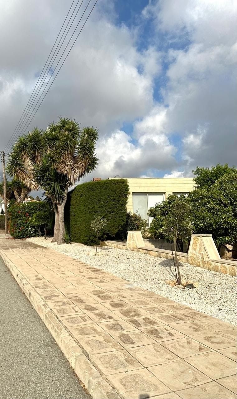 Bungalow in Paphos, Cyprus, 150 m² - picture 1