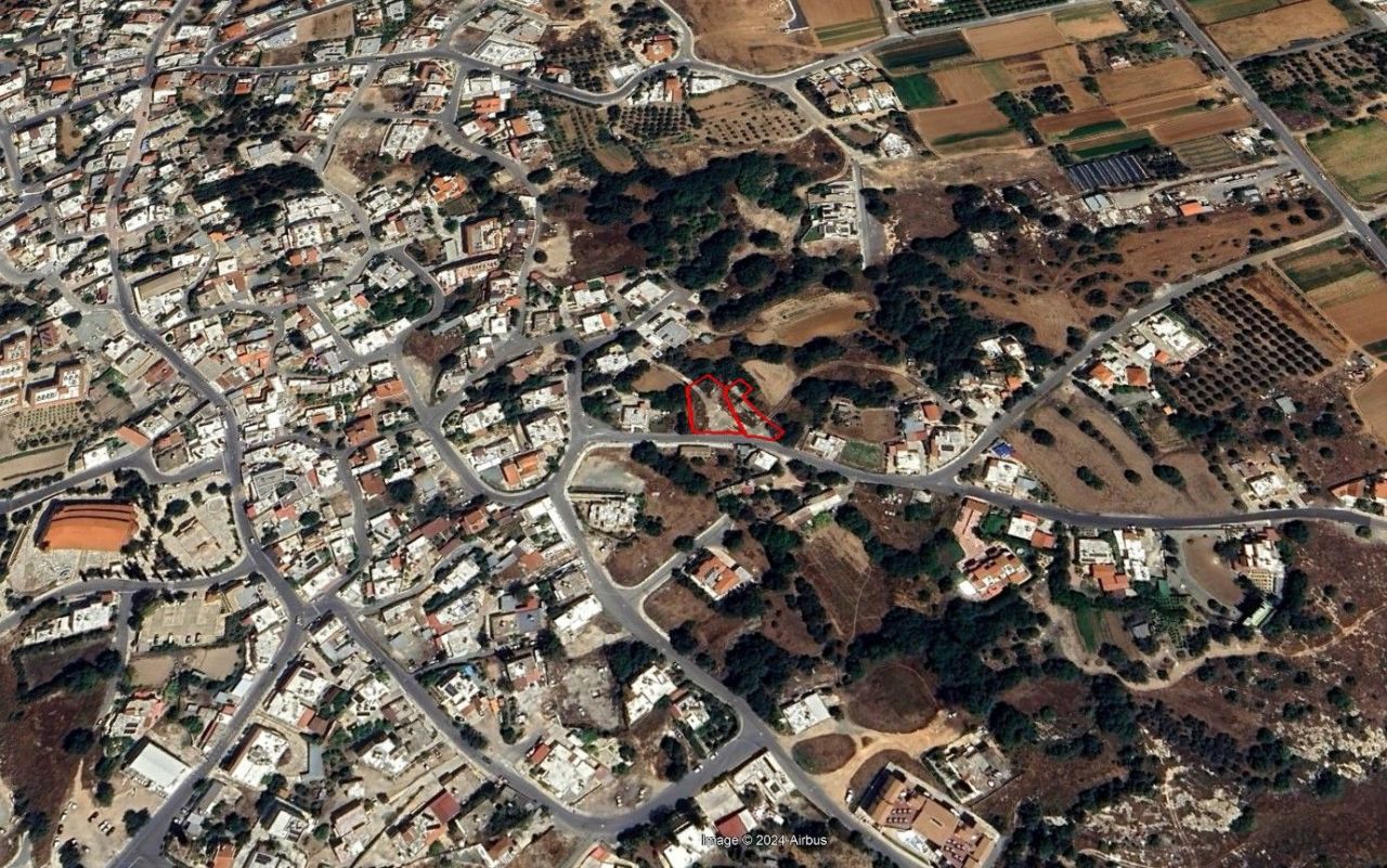 Grundstück in Paphos, Zypern, 1 200 m² - Foto 1