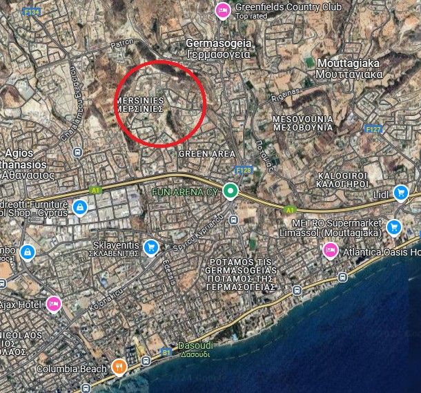 Terrain à Limassol, Chypre, 343 m² - image 1
