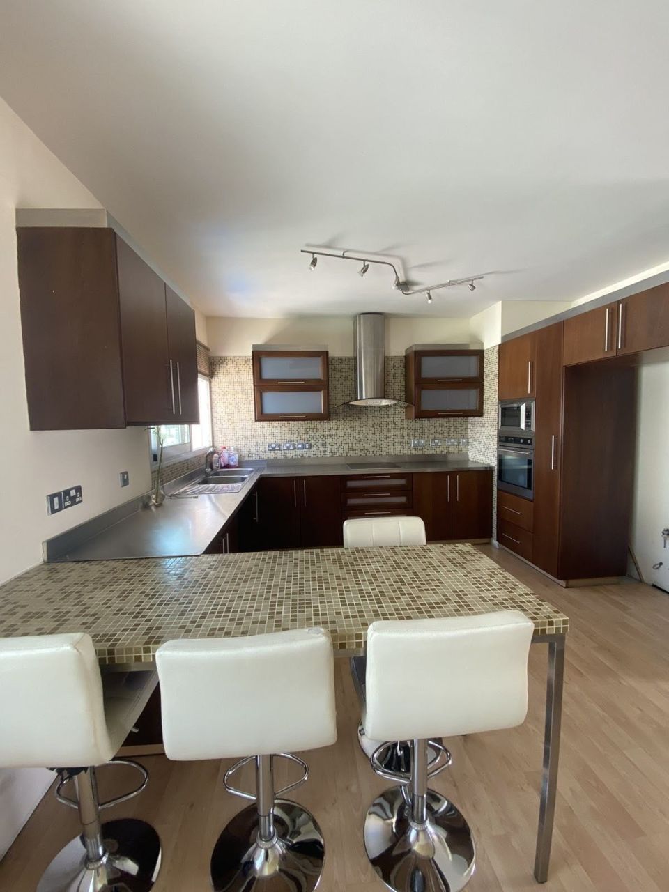 Apartment in Limassol, Cyprus, 100 m² - picture 1