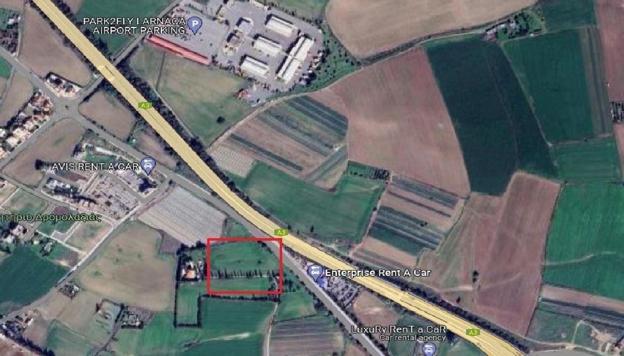 Terrain à Larnaca, Chypre, 57 635 m² - image 1