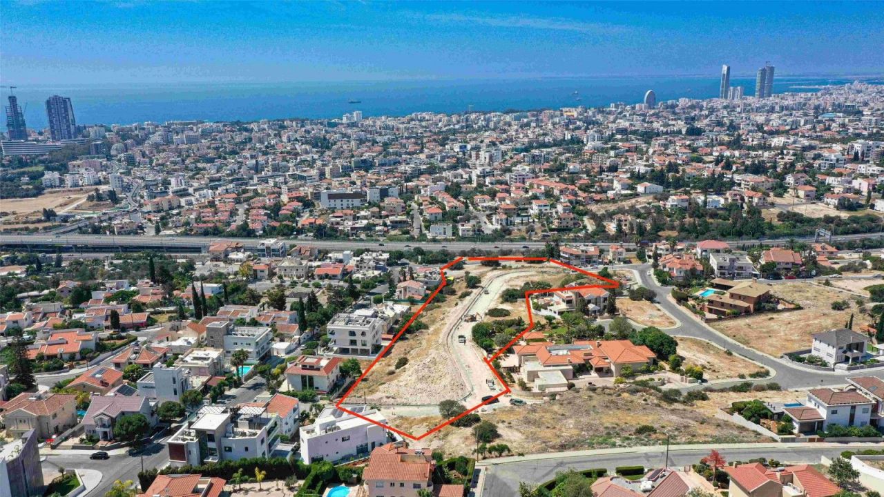 Grundstück in Limassol, Zypern, 857 m² - Foto 1