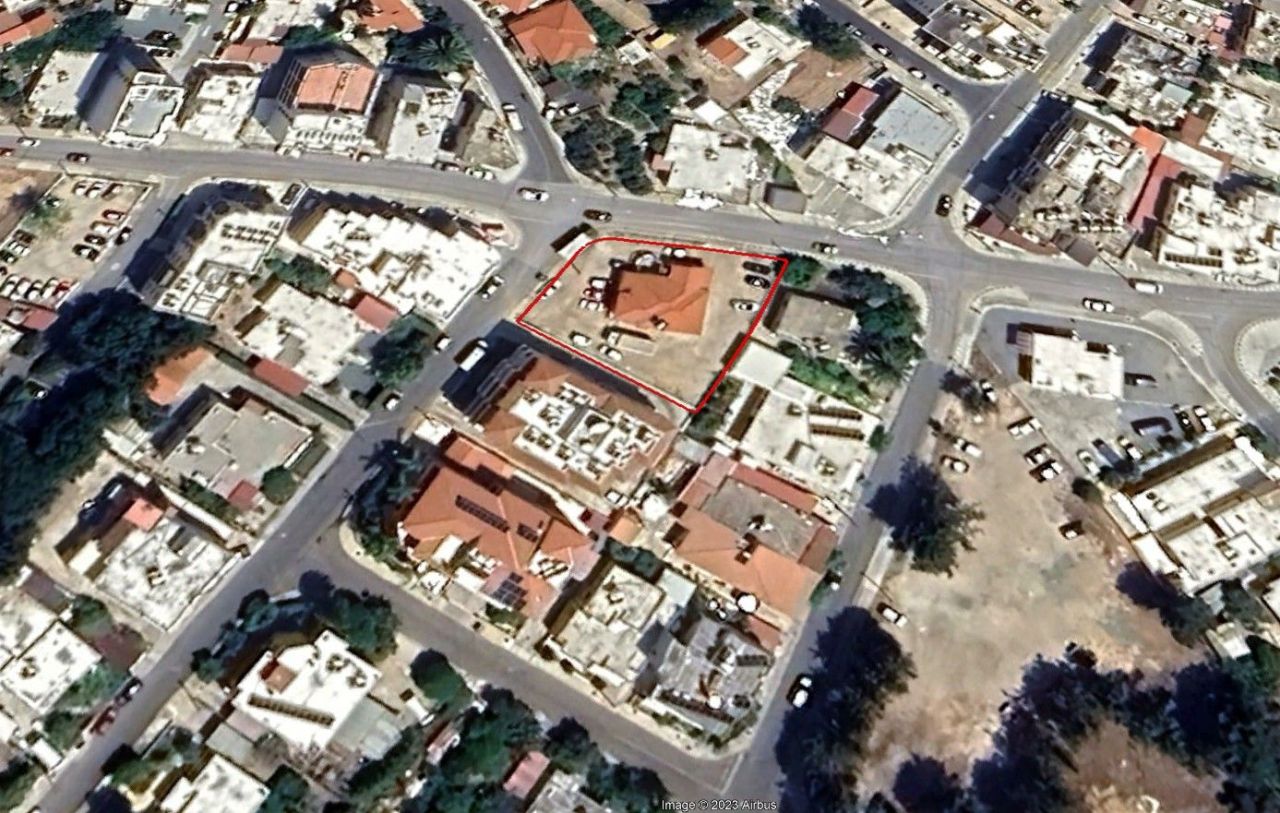 Terreno en Pafos, Chipre, 931 m² - imagen 1