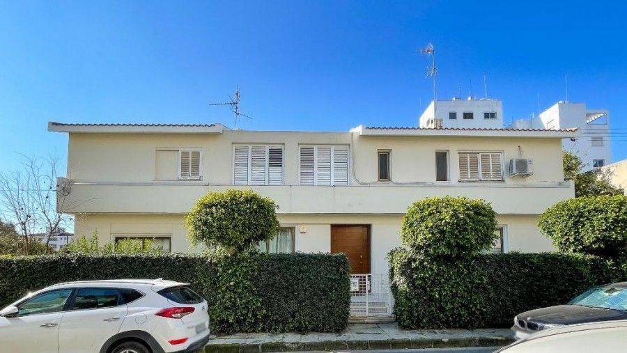 Villa à Nicosie, Chypre, 411 m² - image 1