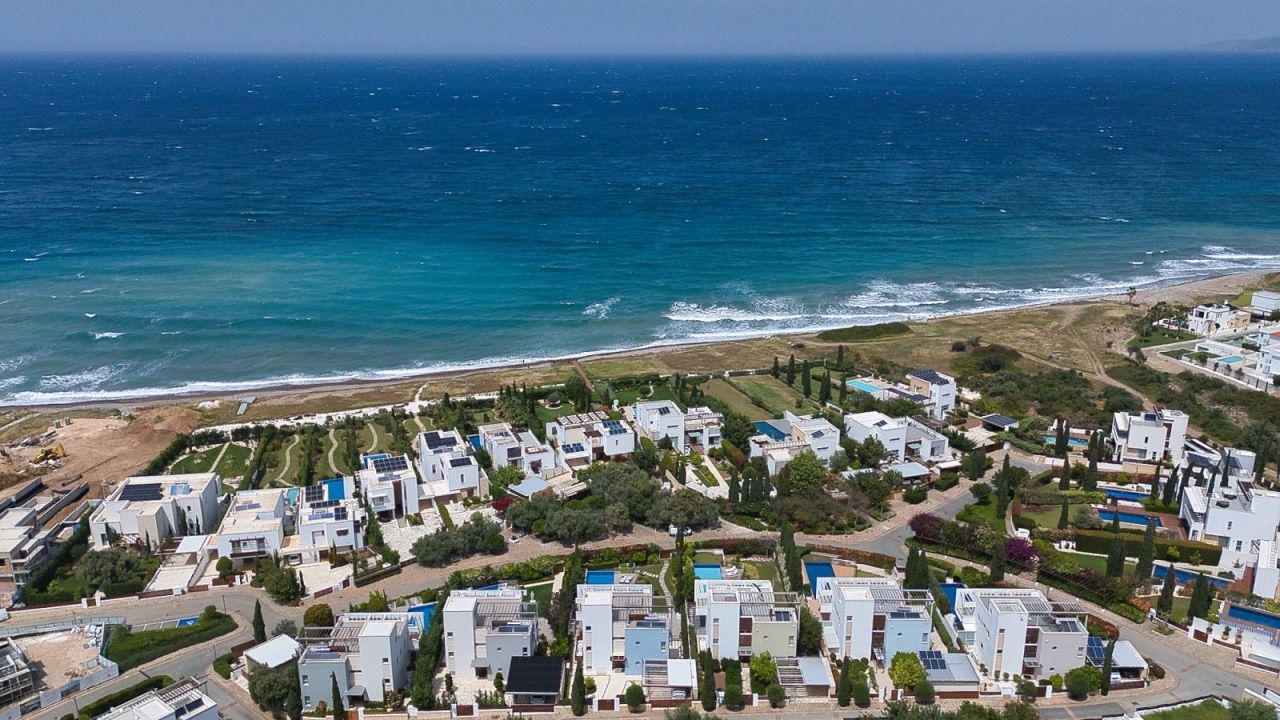 Villa à Paphos, Chypre, 485 m² - image 1