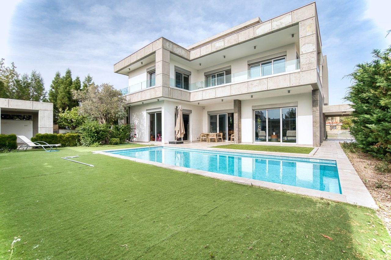 Villa en Limasol, Chipre, 460 m² - imagen 1