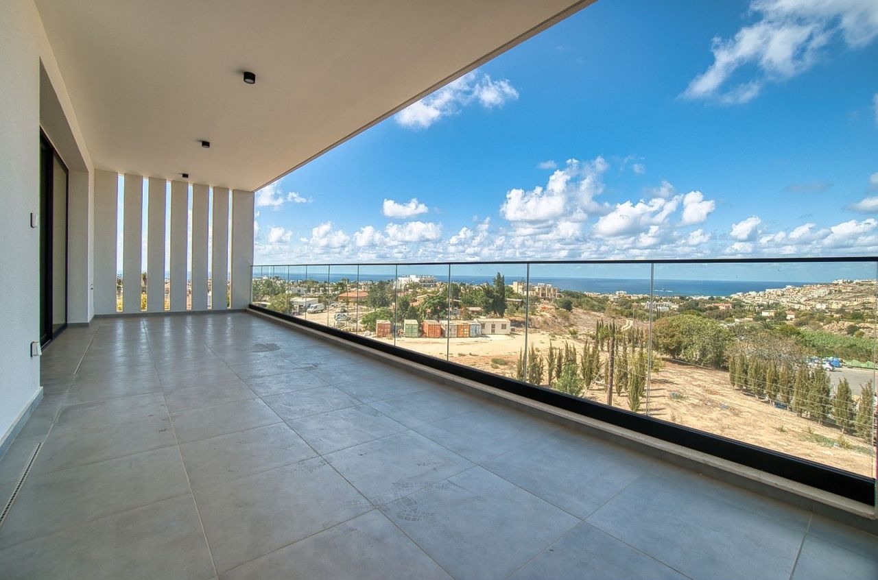 Penthouse in Paphos, Cyprus - picture 1