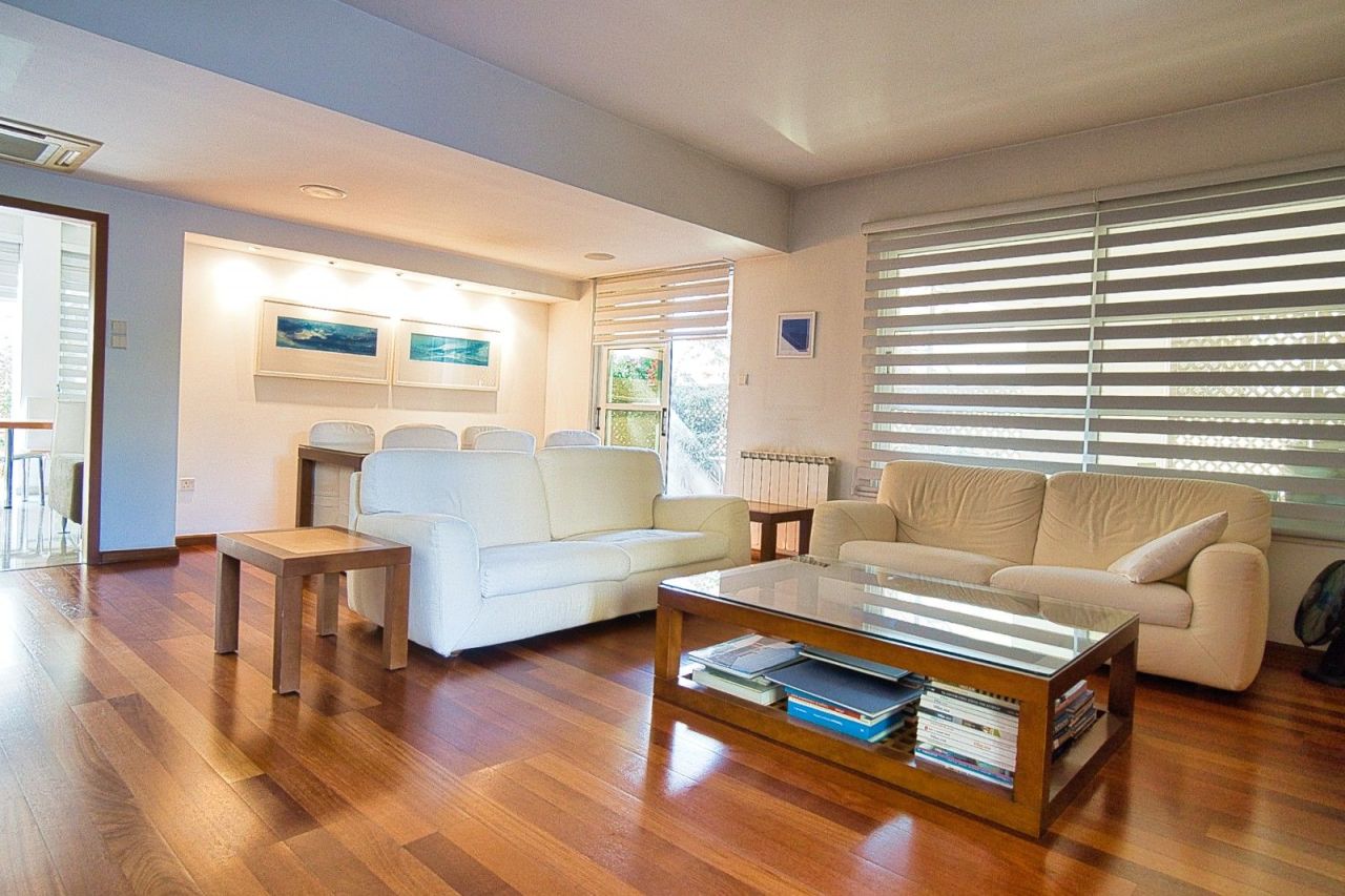 Villa in Limassol, Zypern, 196 m² - Foto 1