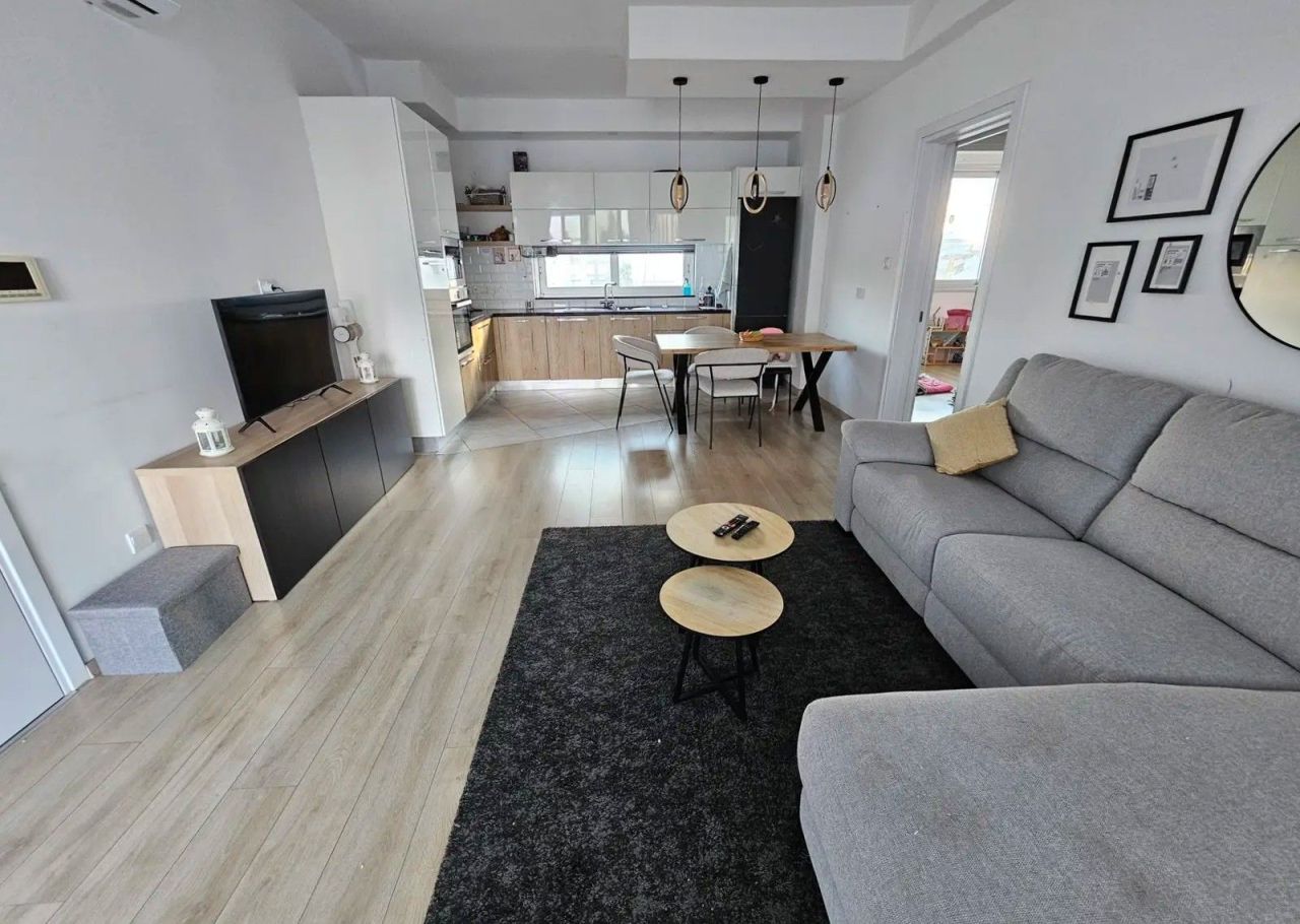 Apartamento en Lárnaca, Chipre, 87 m² - imagen 1