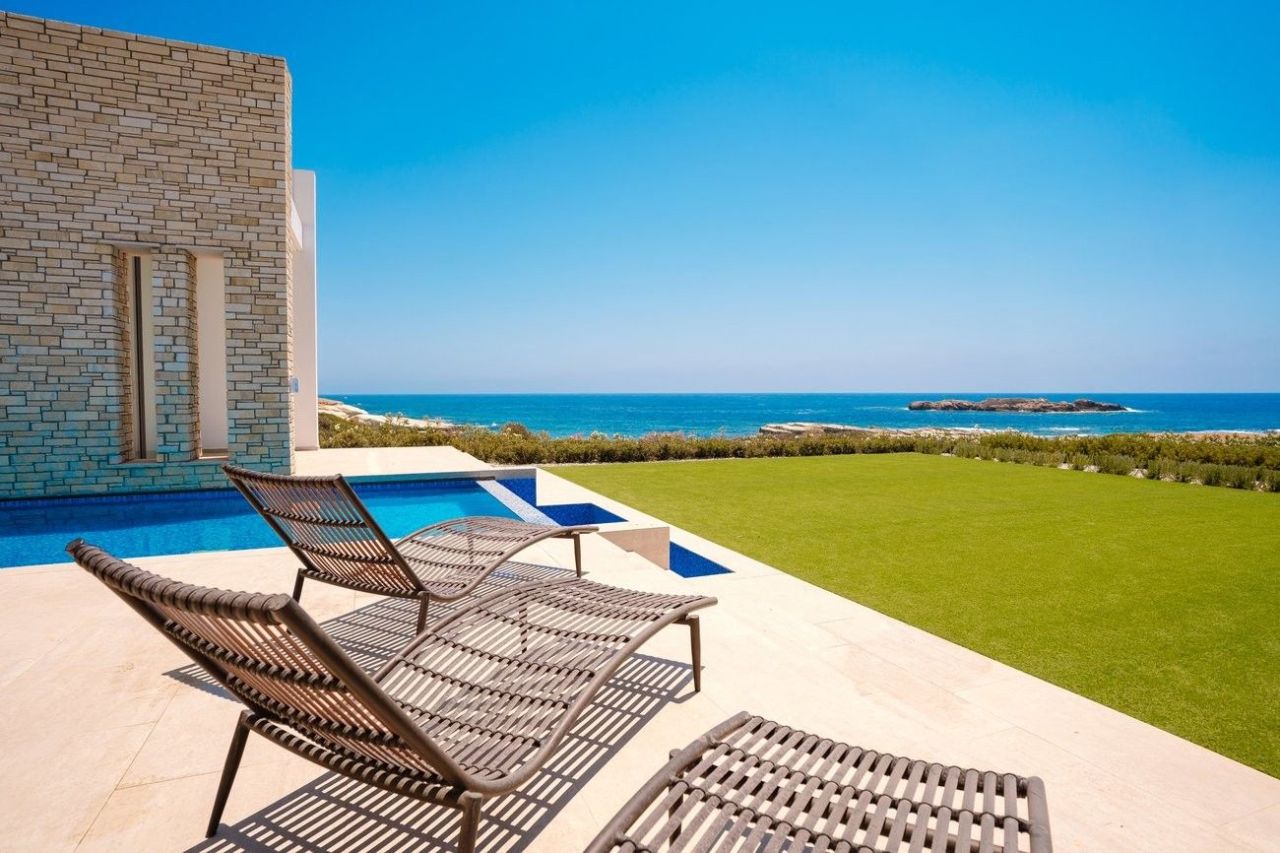 Villa en Pafos, Chipre, 300 m² - imagen 1