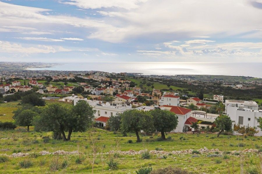 Terreno en Pafos, Chipre, 3 763 m² - imagen 1